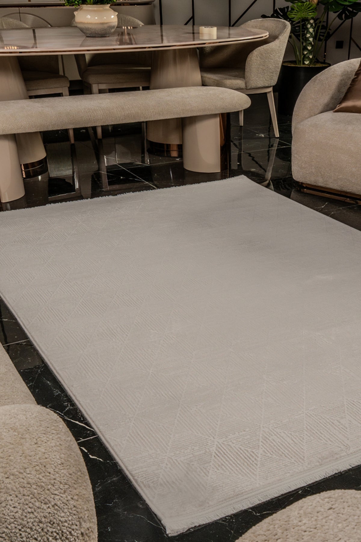 Alin AL003 Krem Uzun Ömürlü Yumuşak Dokulu Salon Mutfak Koridor Oturma Odası Yolluk Halı