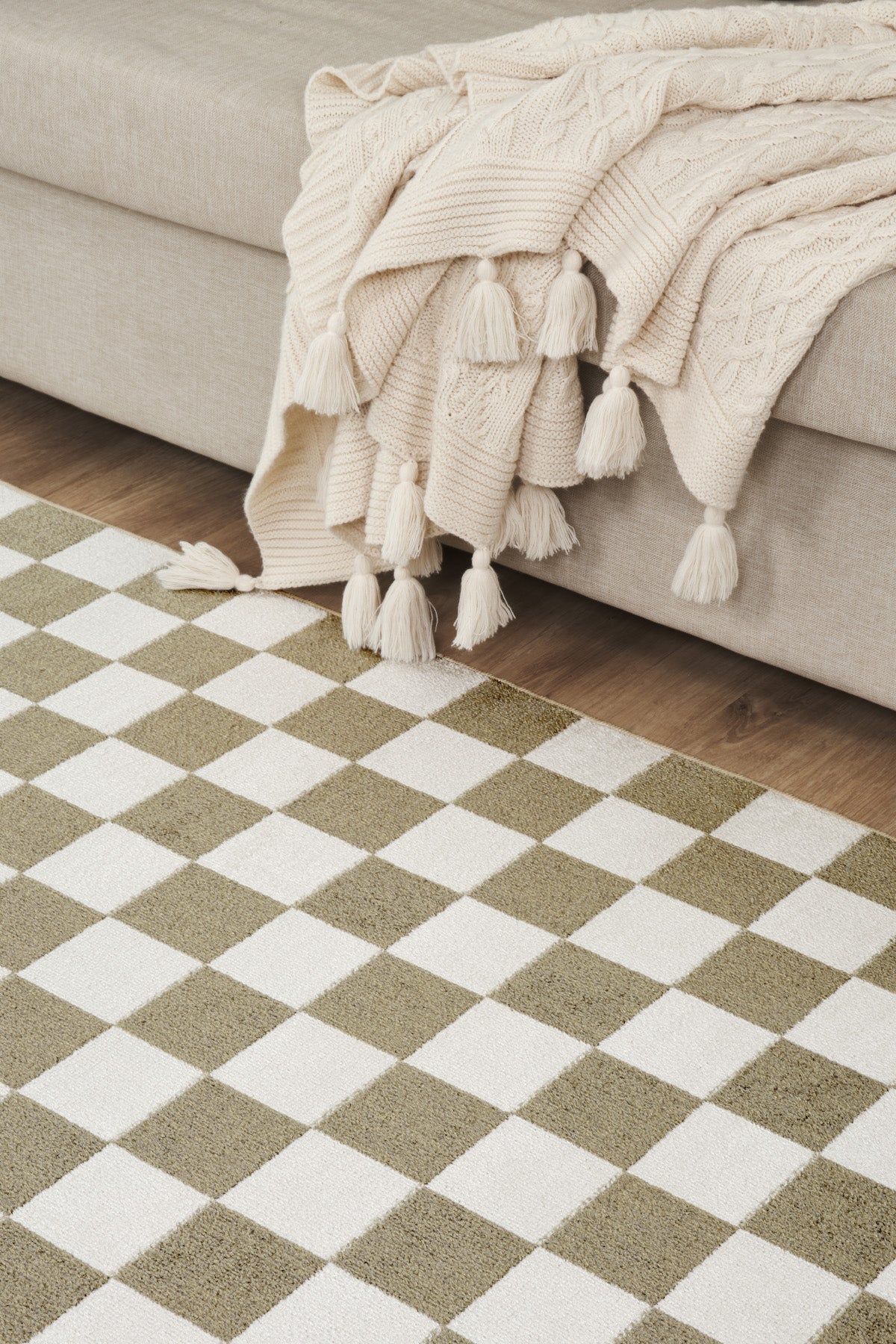 Damas 4003 Yeşil Hav Toz Vermez Salon Mutfak Koridor Oturma Odası Yolluk Halı Makine Halısı