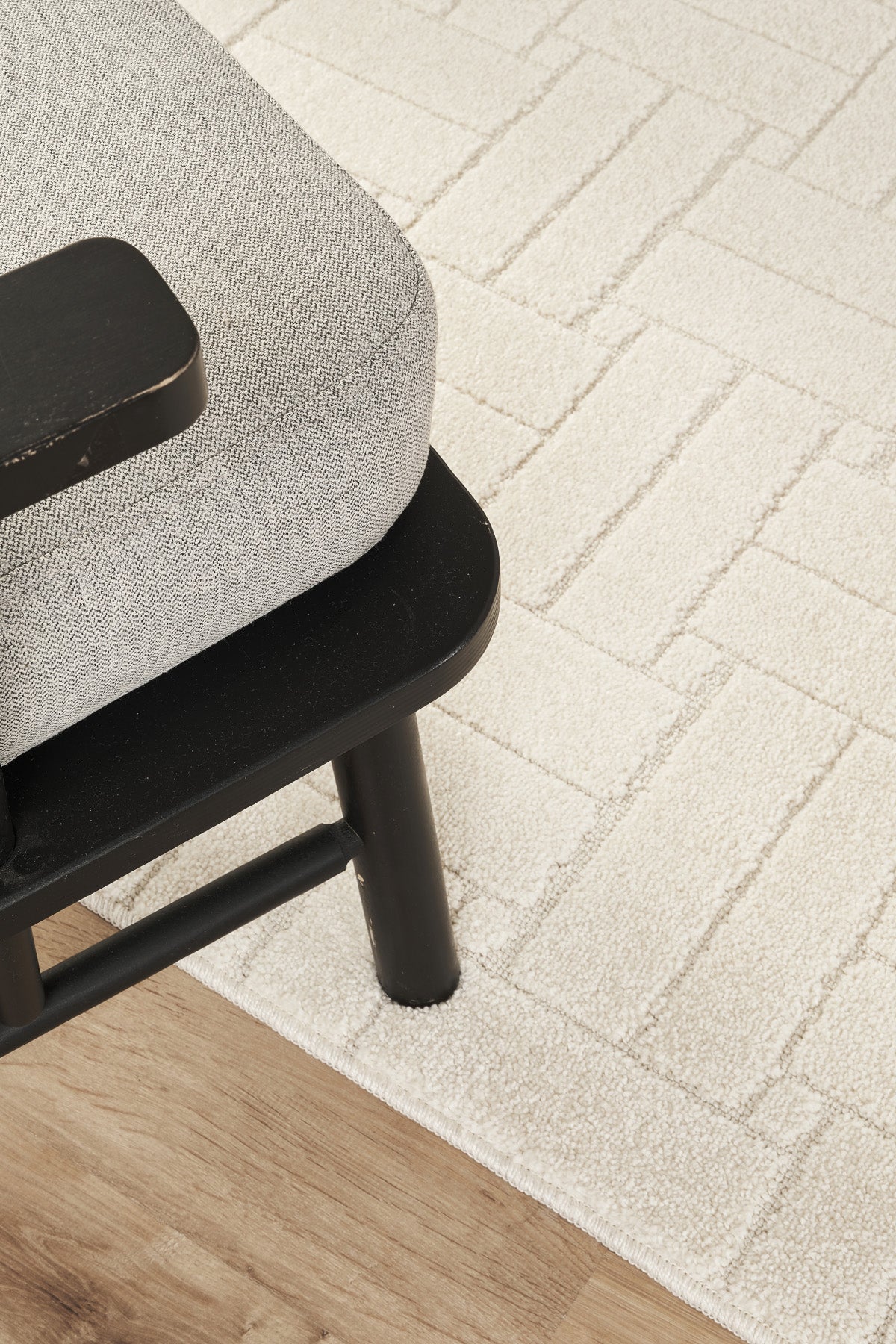 Krem Yumuşak Dokulu Uzun Ömürlü Lateks Kaymaz Taban Salon Oturma Odası Mutfak Koridor Halı RivonRN02