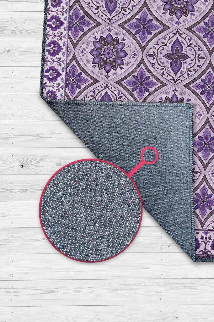 Mor Renkli Geomterik Madalyon Desenli Çiçekli Oturma Odası Halısı, Kaymaz Tabanlı Mutfak Halısı