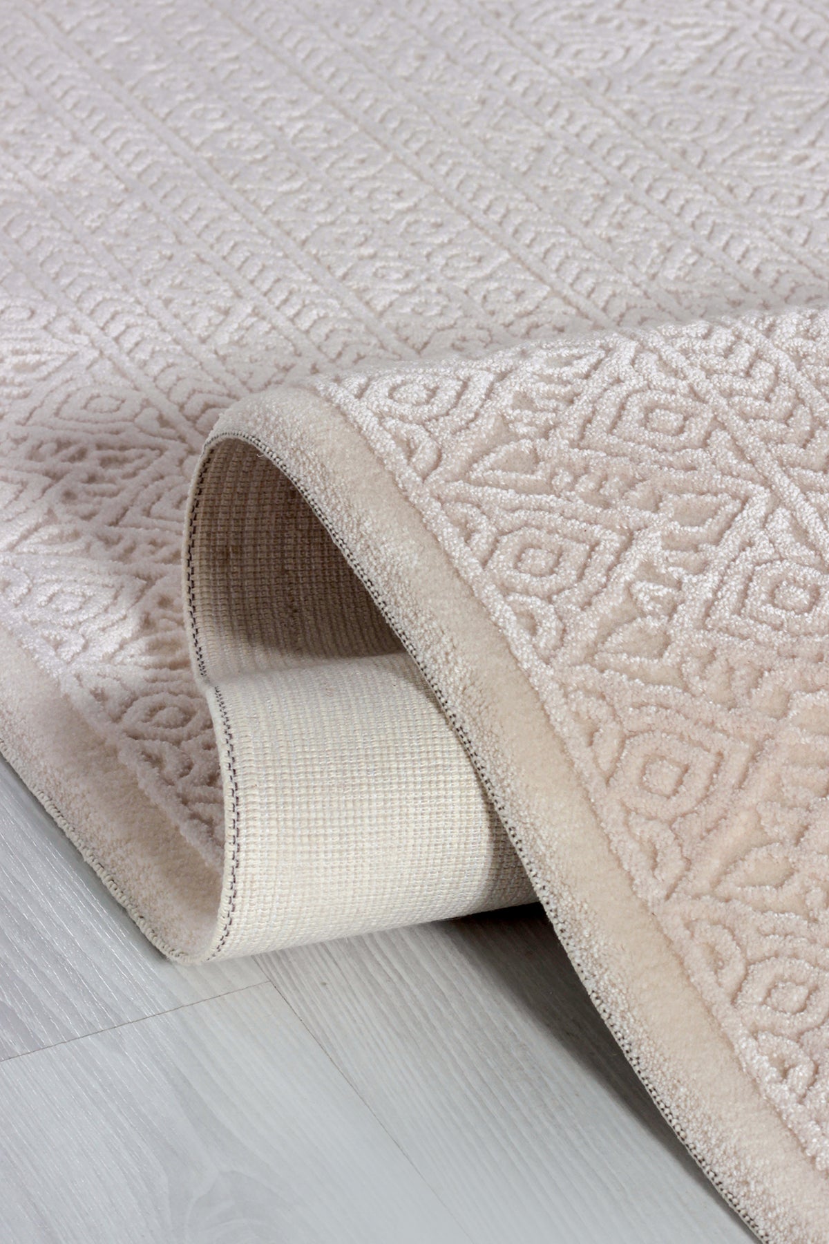 Serenat SE008 Beige Durable Soft Textured Living Room Kitchen Hallway Sitting Room Runner Rug