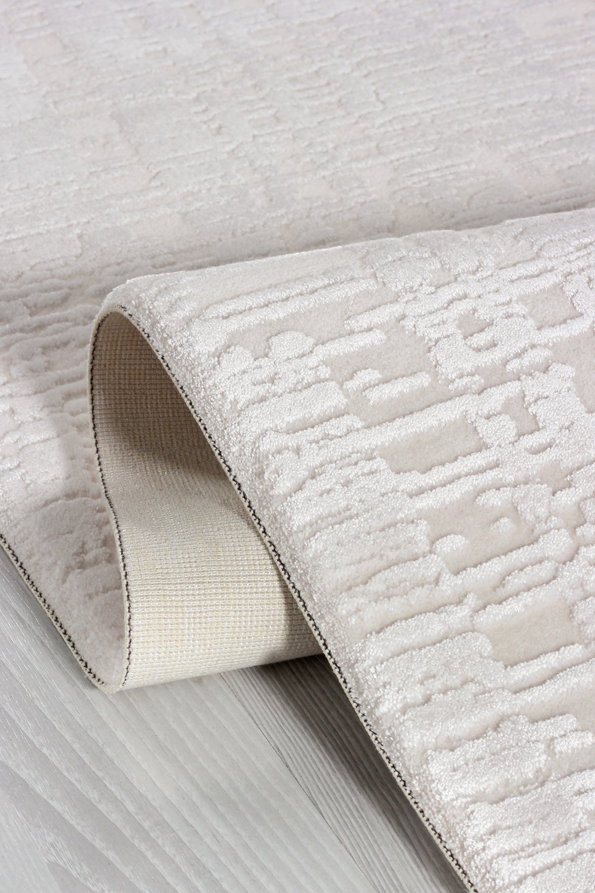 Serenat SE010 White Durable Soft Textured Living Room Kitchen Hallway Sitting Room Runner Rug