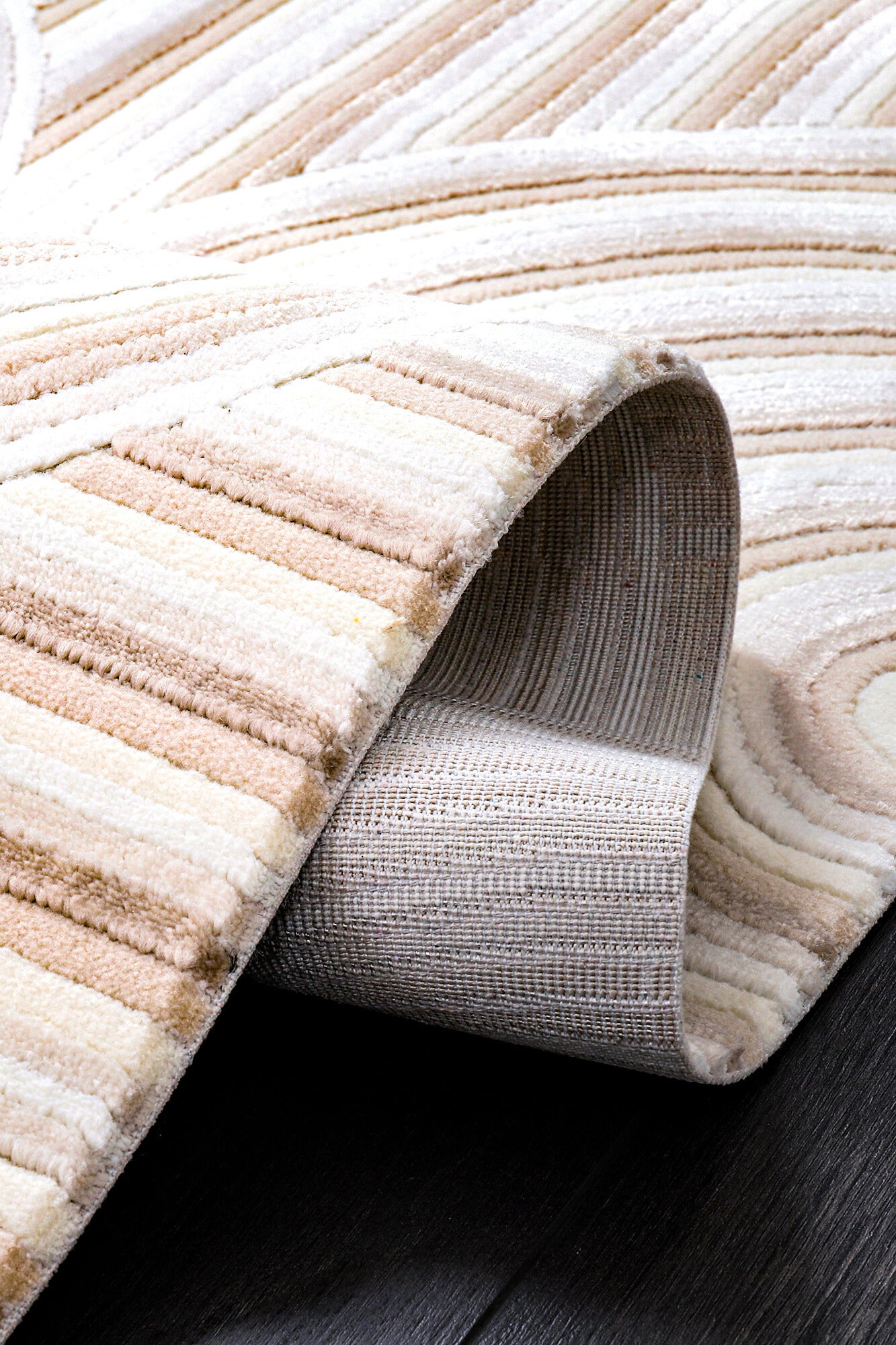 Vola 2901 Soft Textured Modern Living Room Kitchen Hallway Rug, Cream, Dust-Free Machine-Made Carpet