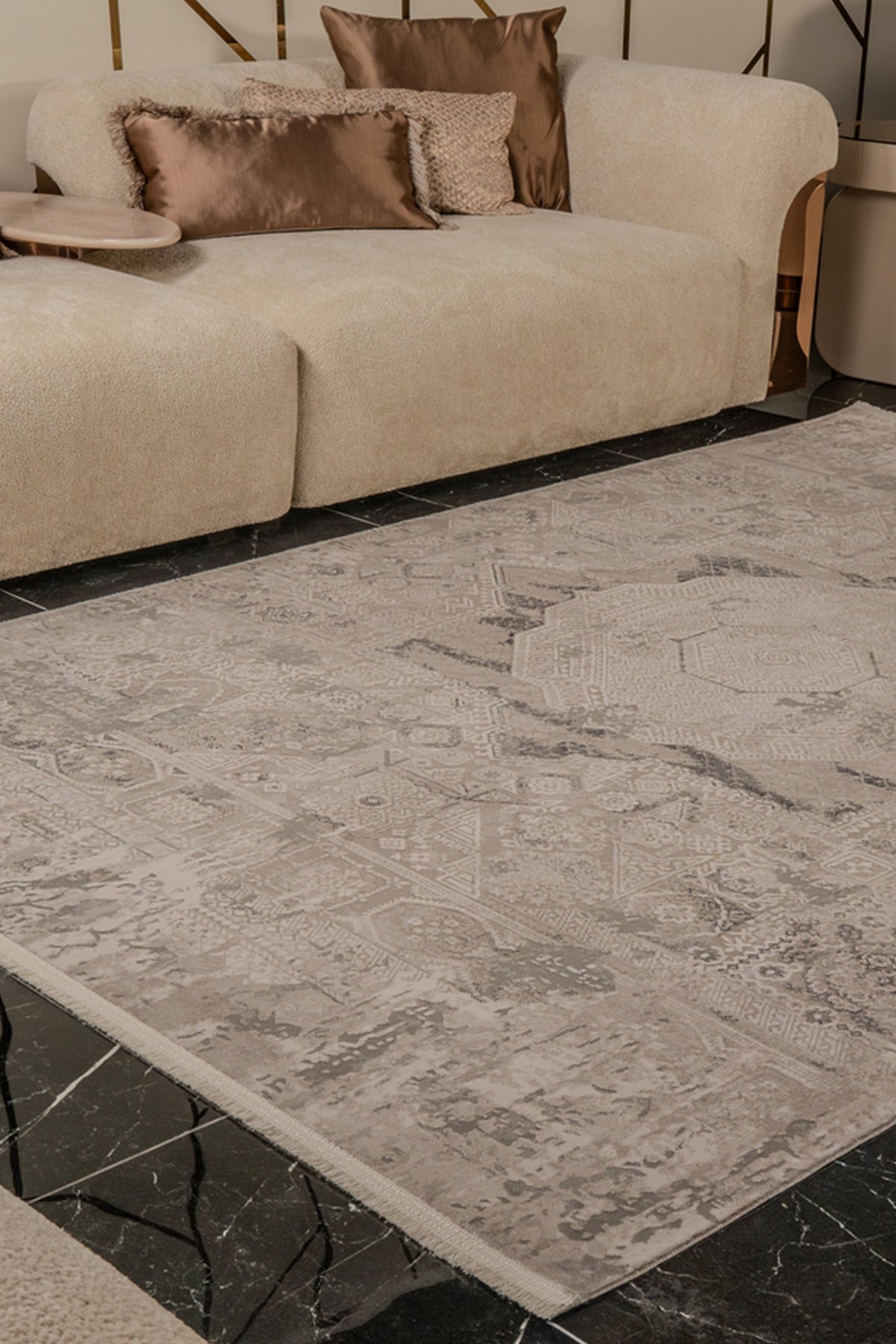 Zett ZE005 Beyaz Uzun Ömürlü Yumuşak Dokulu Salon Mutfak Koridor Oturma Odası Yolluk Halı